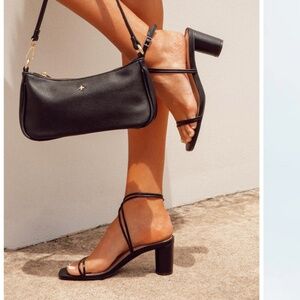 THERAPY STUNNA BLACK HEELS